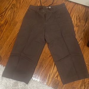 Women’s Capri’s Brand: Lee Size 10